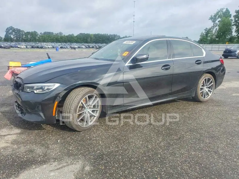 2019 BMW 330 фото