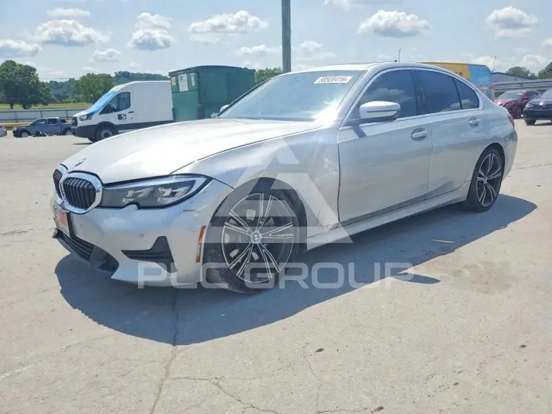 2019 BMW 330 фото
