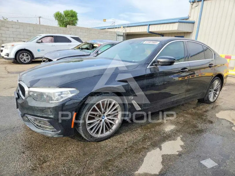 2019 BMW 530 фото