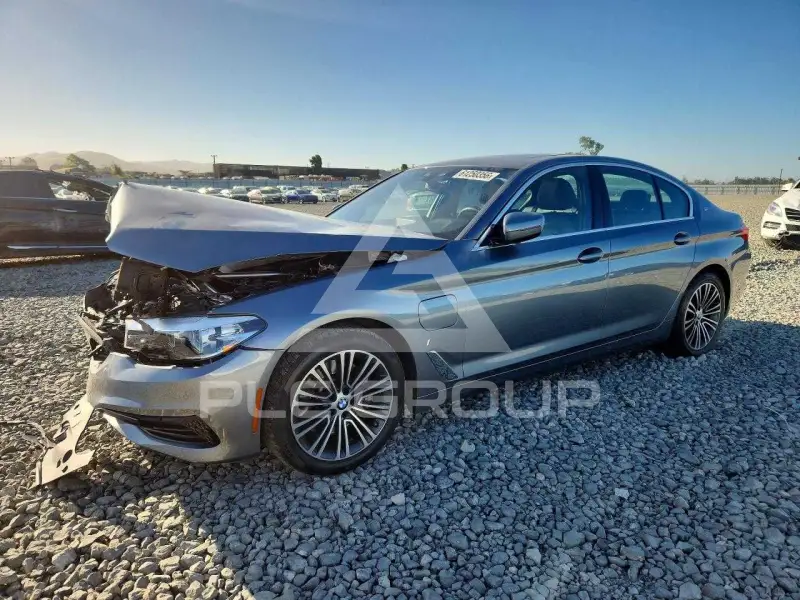 2019 BMW 530 фото