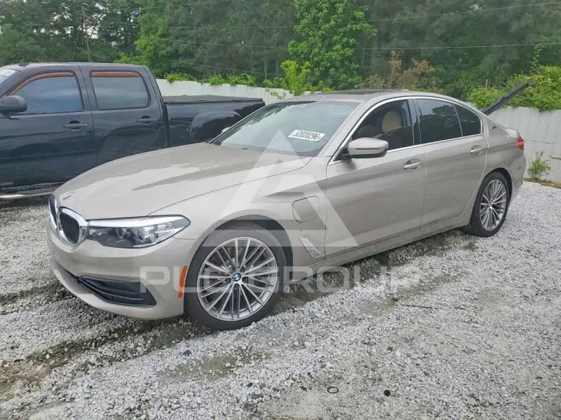 2019 BMW 530 фото