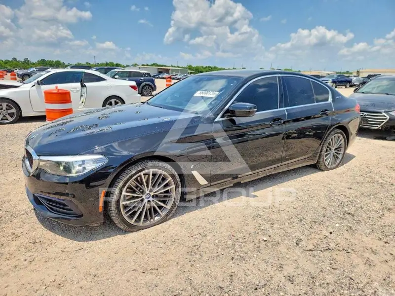 2019 BMW 530 фото