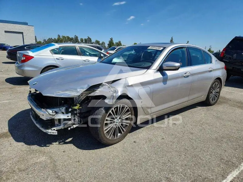 2019 BMW 530 фото
