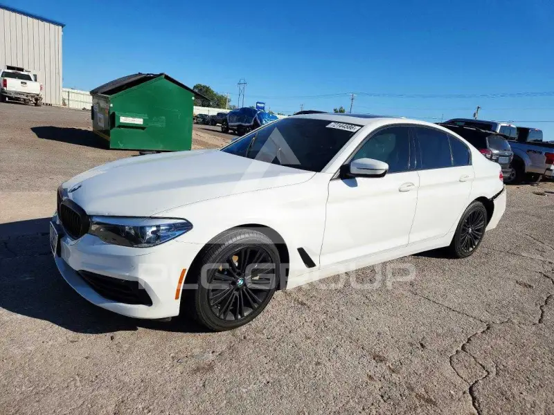 2019 BMW 540 фото