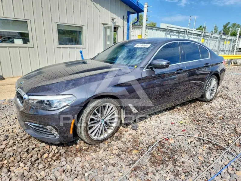 2019 BMW 540 фото