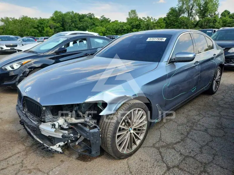 2019 BMW 540 фото