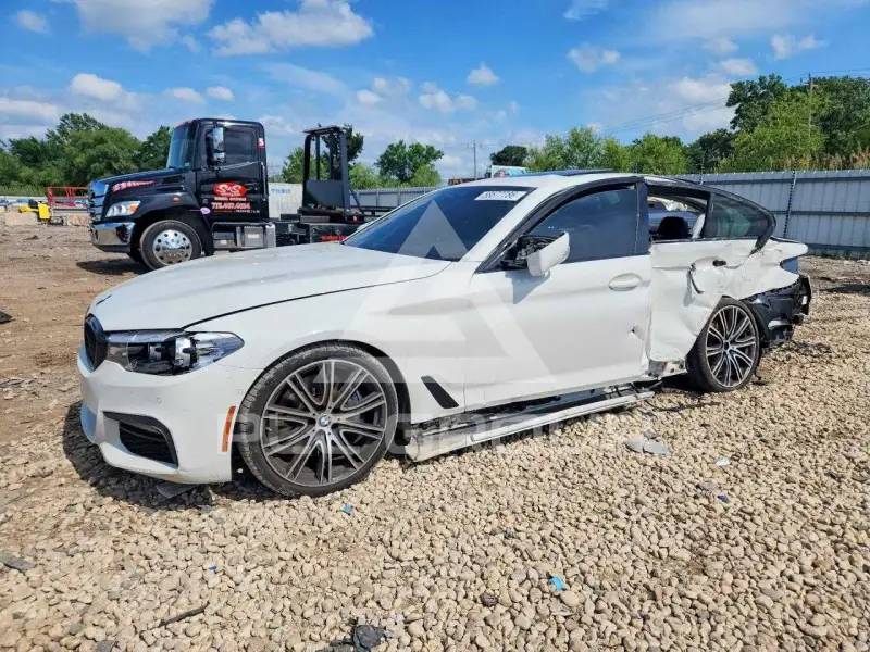 2019 BMW 540 фото