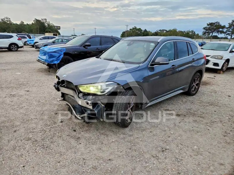 2019 BMW X1 photo