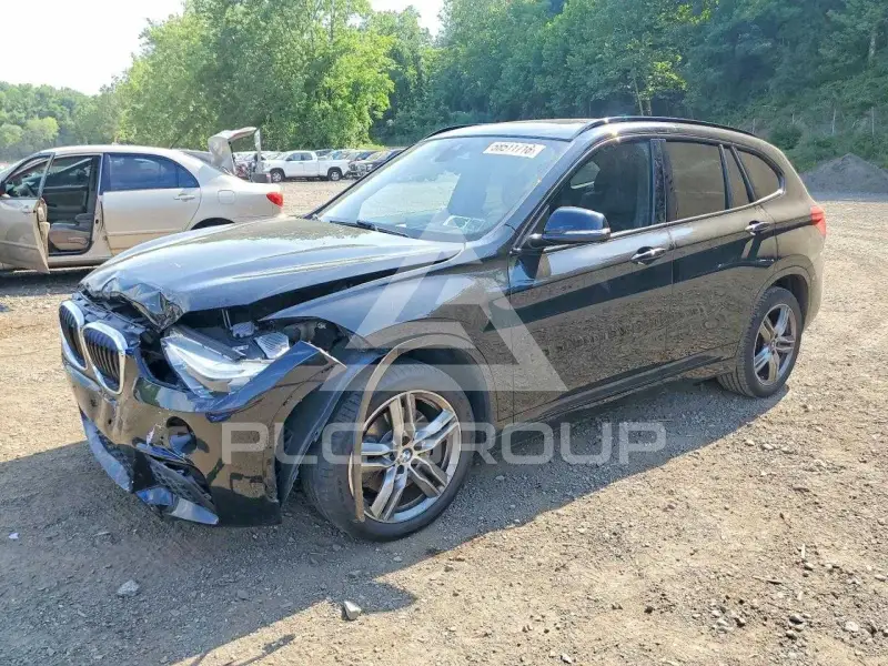 2019 BMW X1 фото