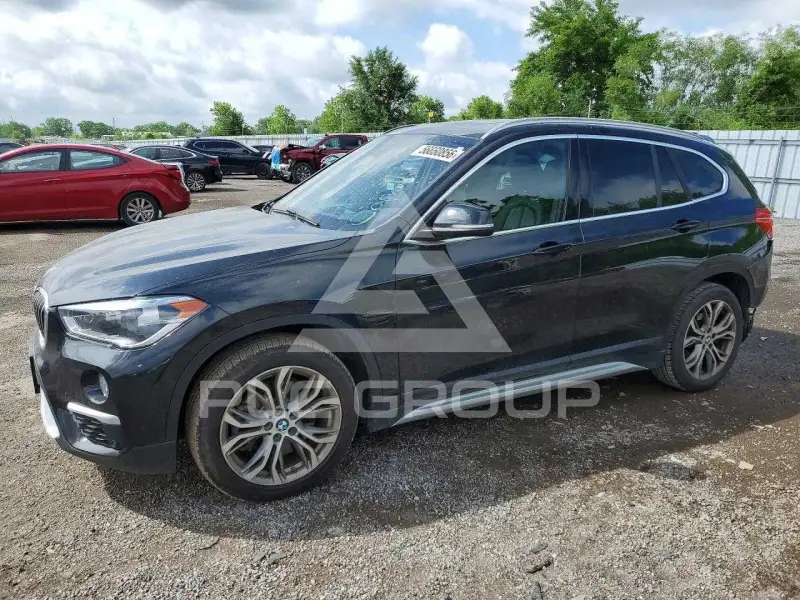 2019 BMW X1 photo