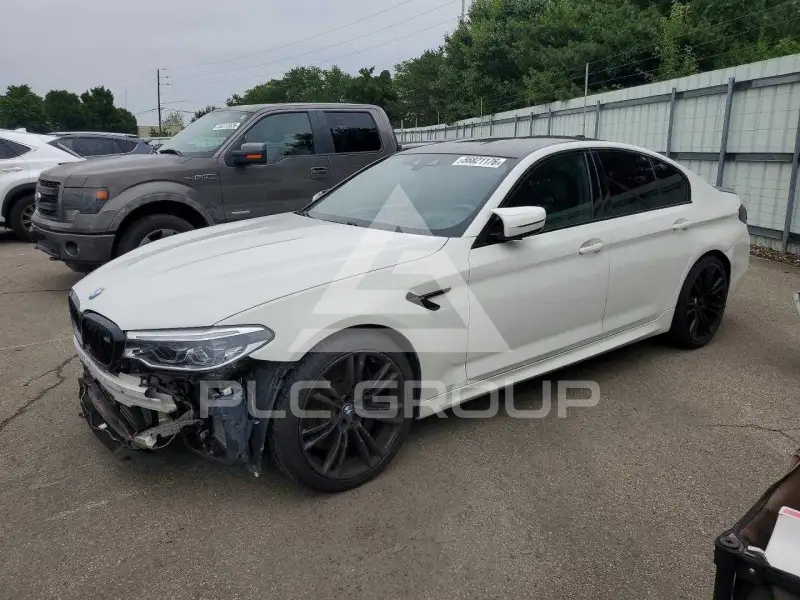2019 BMW M5 photo