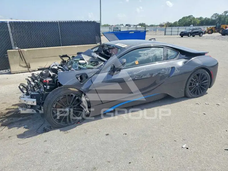 2019 BMW I8 фото