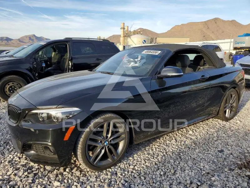 2019 BMW 230 фото