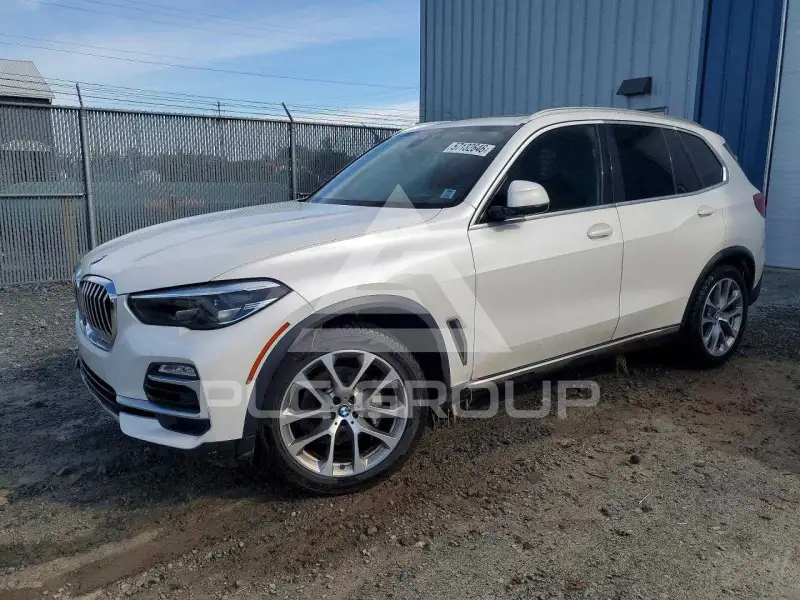 2019 BMW X5 фото