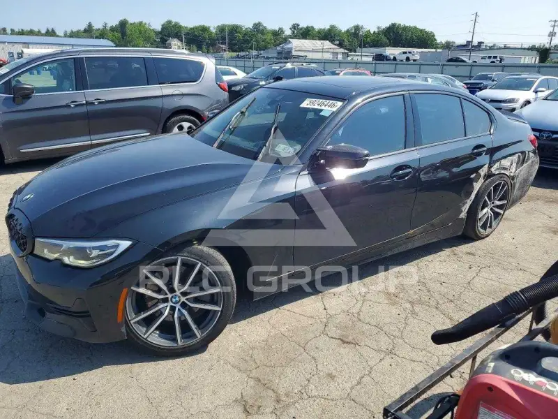 2019 BMW 330 фото