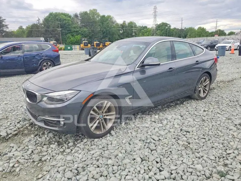2019 BMW 330 фото