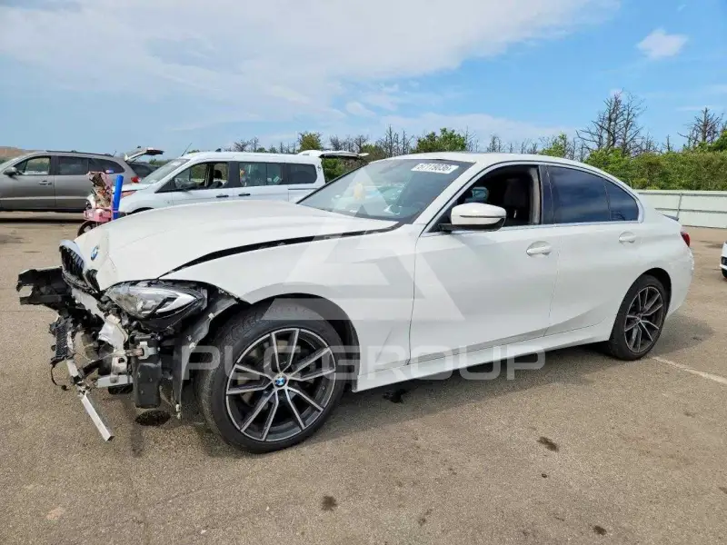 2019 BMW 330 фото