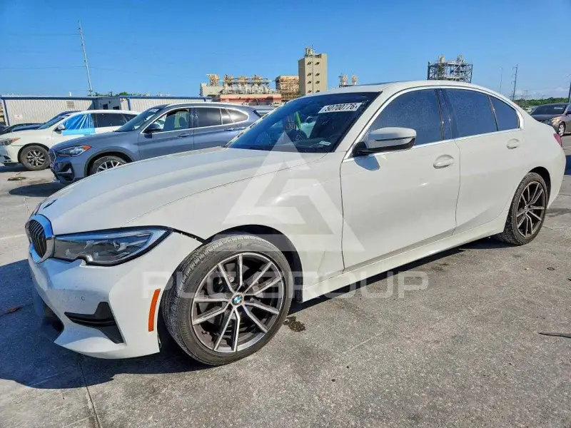 2019 BMW 330 фото