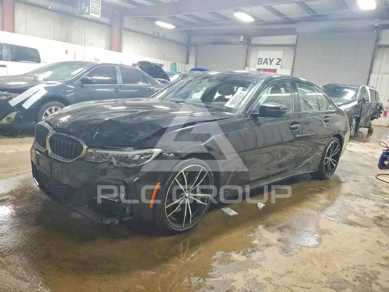 2019 BMW 330 фото