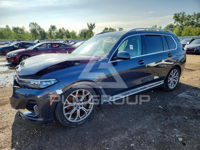 2019 BMW X7 photo
