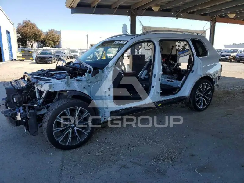2019 BMW X7 фото