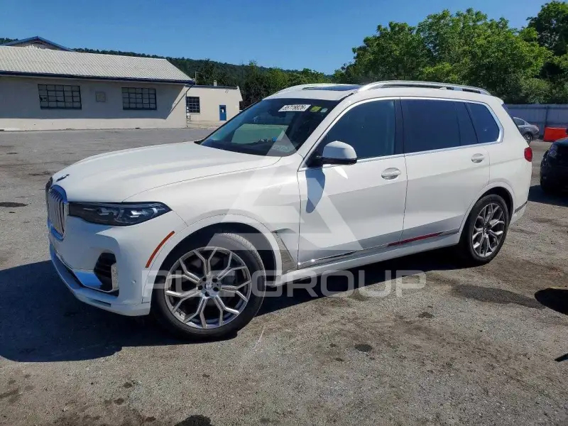 2019 BMW X7 photo