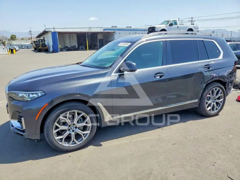 2019 BMW X7 фото