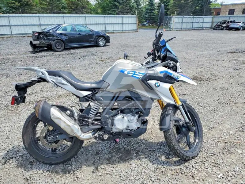 2019 BMW G310 photo