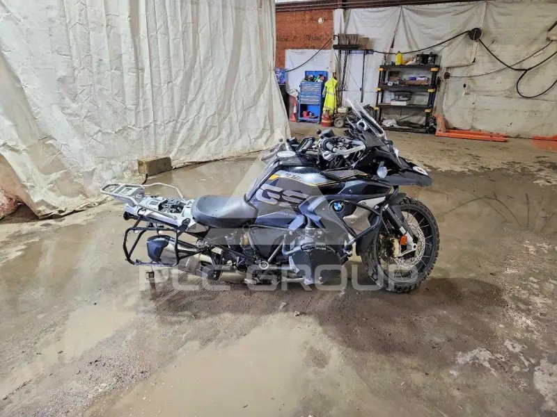 2019 BMW R1250 фото