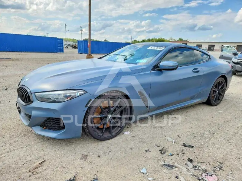 2019 BMW M8 фото