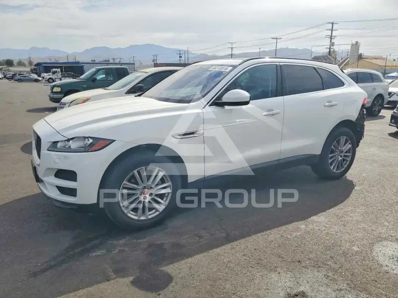 2019 Jaguar F-PACE photo