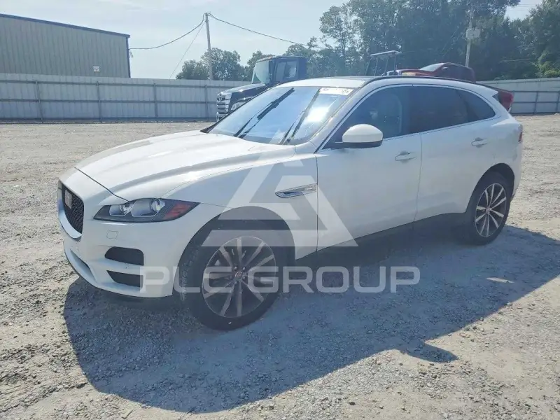 2019 Jaguar F-PACE photo
