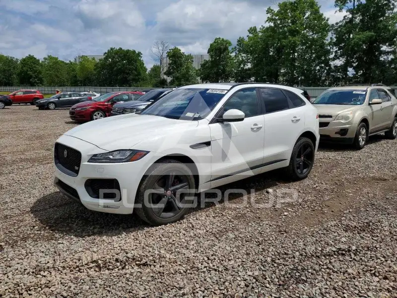 2019 Jaguar F-PACE photo