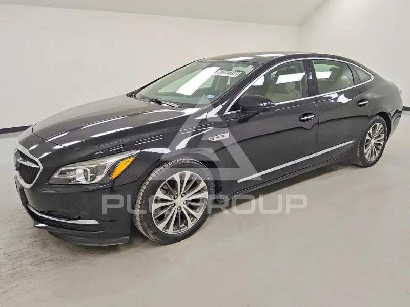2019 Buick LACROSSE photo