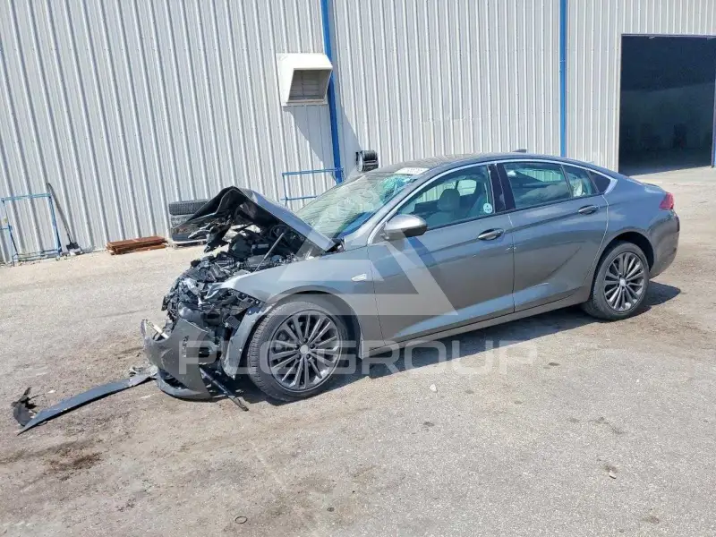 2019 Buick REGAL photo