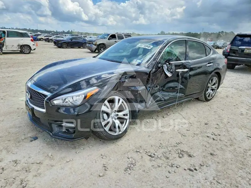 2019 Infinity Q70 фото