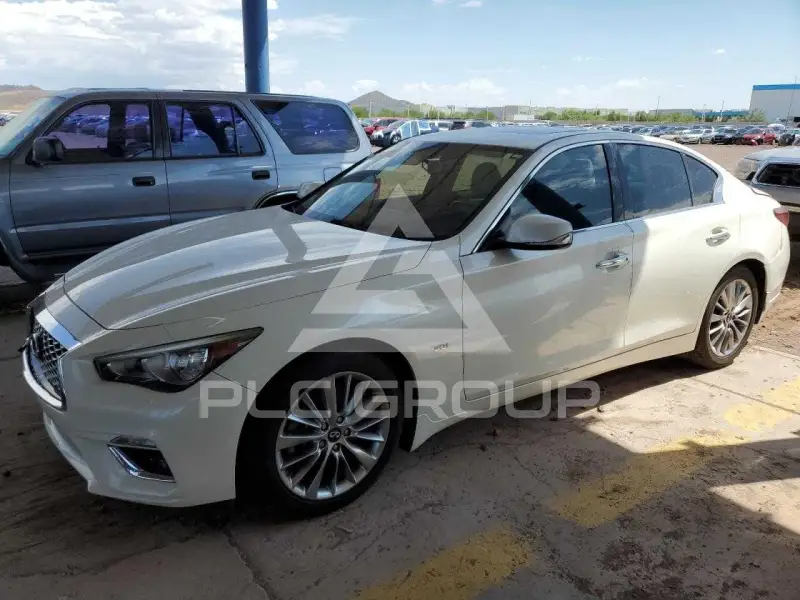 2019 Infinity Q50 photo