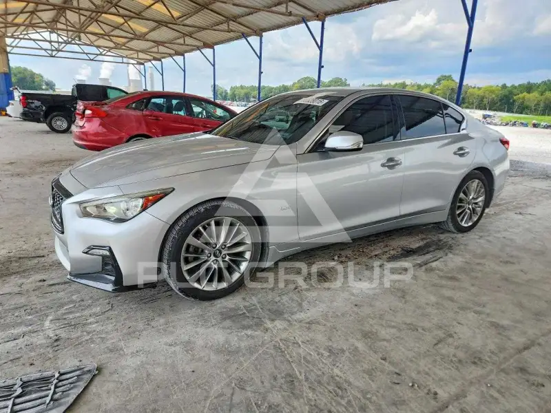 2019 Infinity Q50 photo