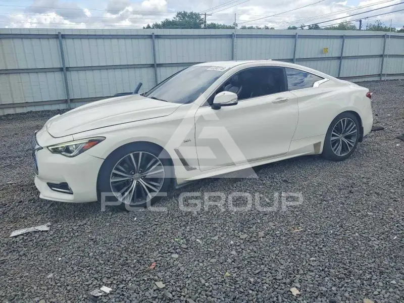 2019 Infinity Q60 photo