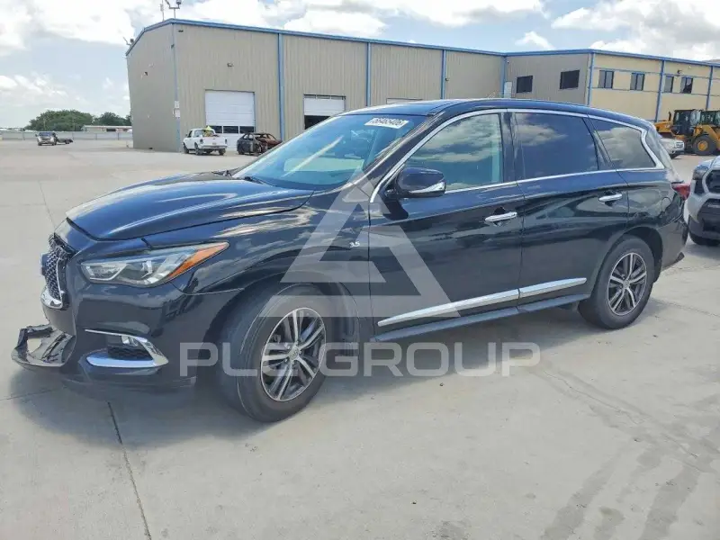 2019 Infinity QX60 photo
