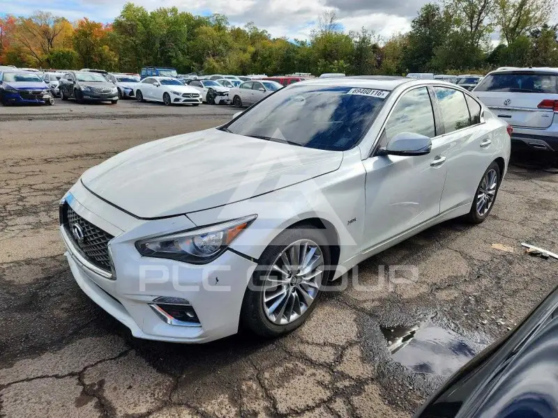 2019 Infinity Q50 photo