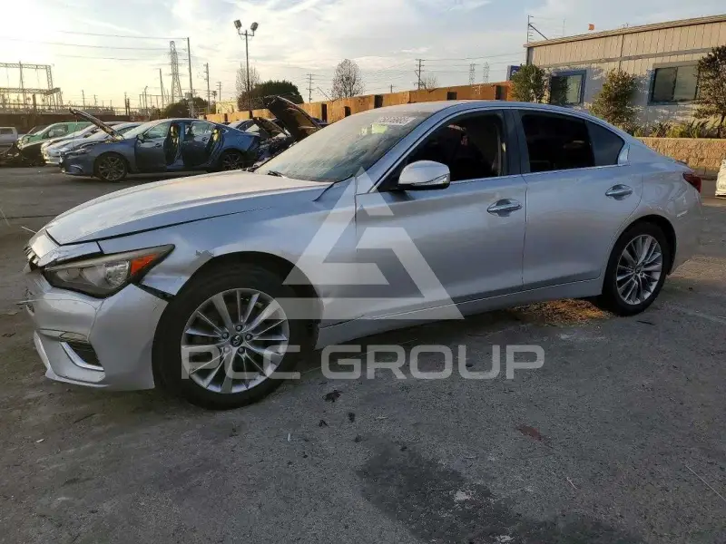 2019 Infinity Q50 фото