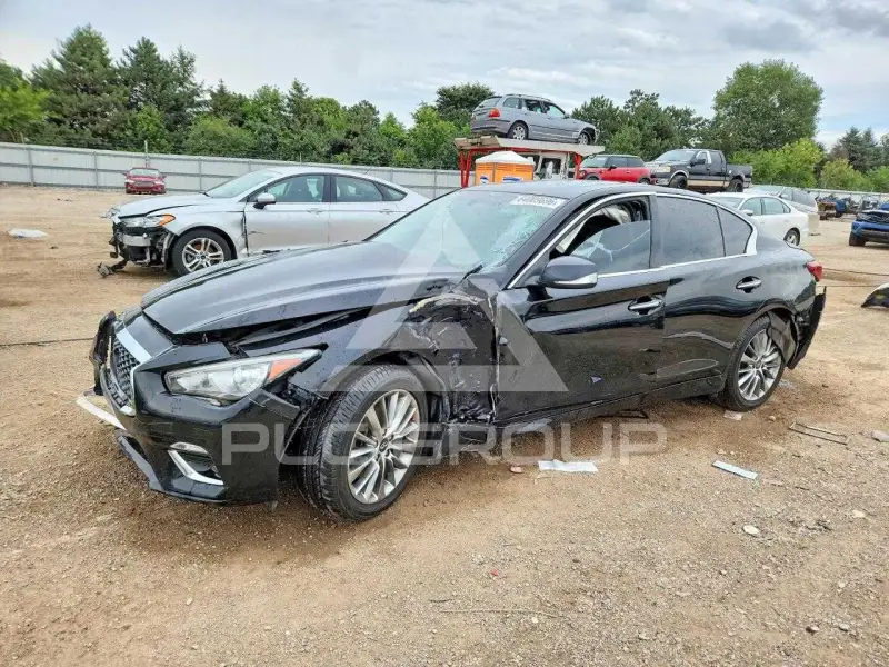 2019 Infinity Q50 фото