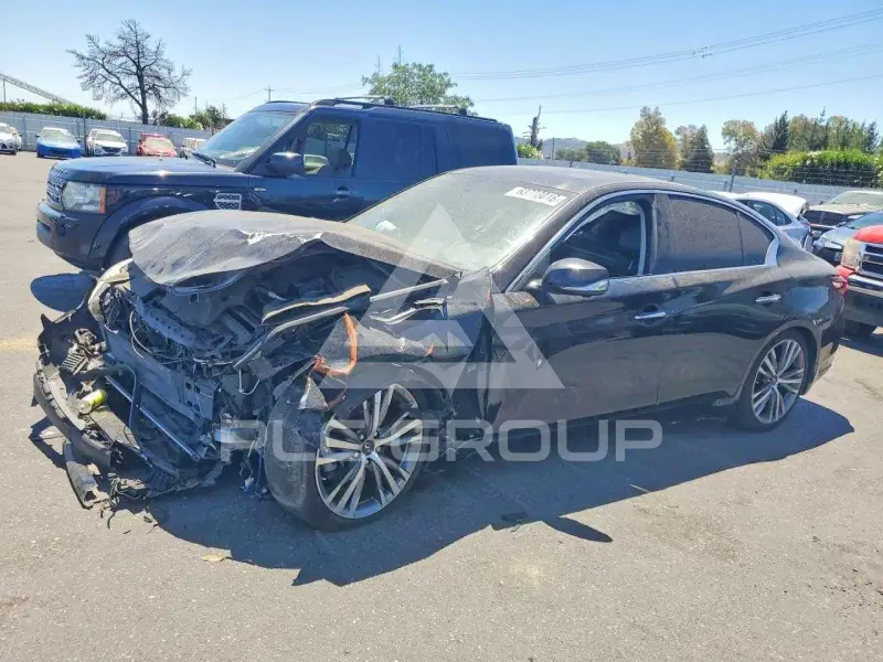 2019 Infinity Q50 photo