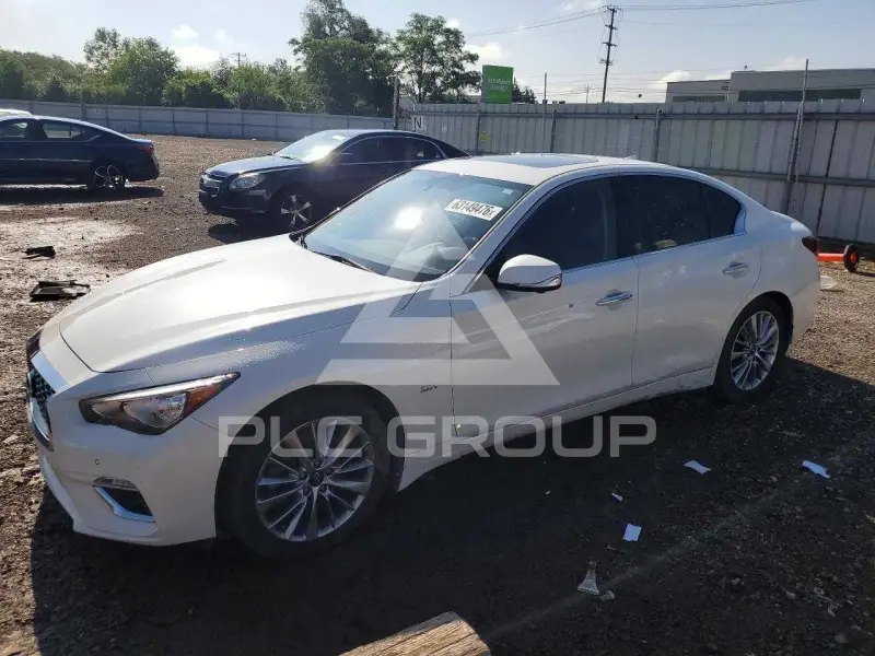 2019 Infinity Q50 photo