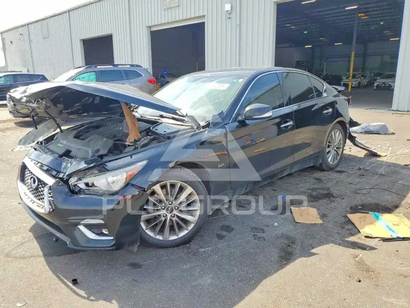 2019 Infinity Q50 фото