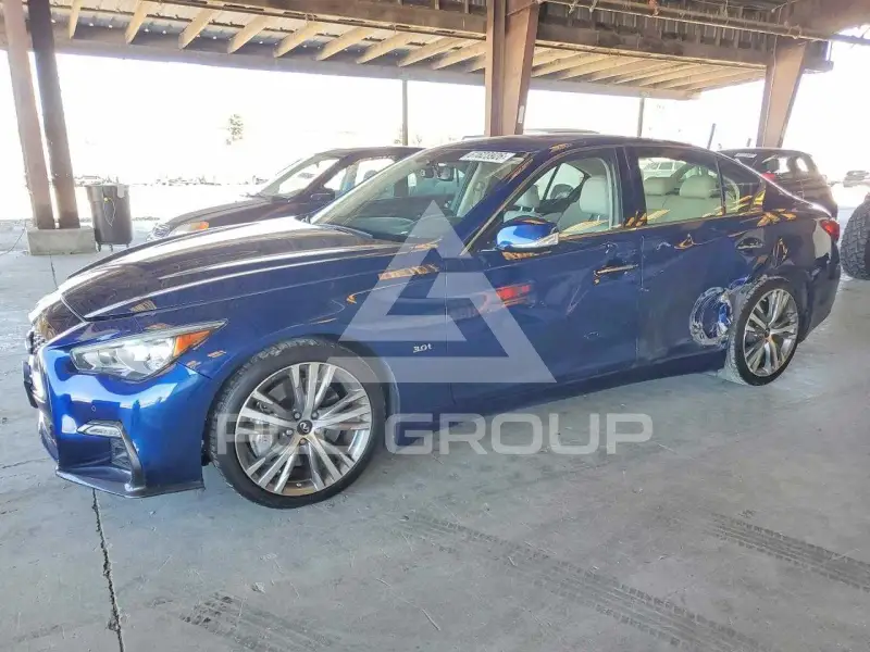 2019 Infinity Q50 photo