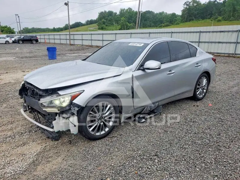 2019 Infinity Q50 photo