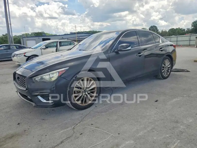 2019 Infinity Q50 фото