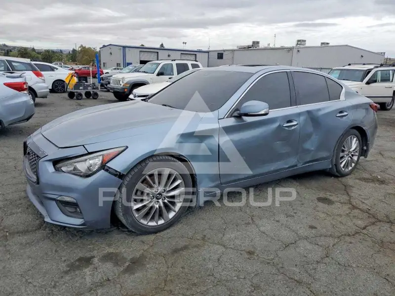 2019 Infinity Q50 фото